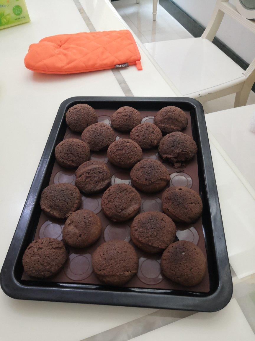 巧克力酥皮泡芙