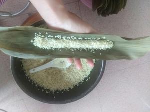 灰水粽的做法 步骤4