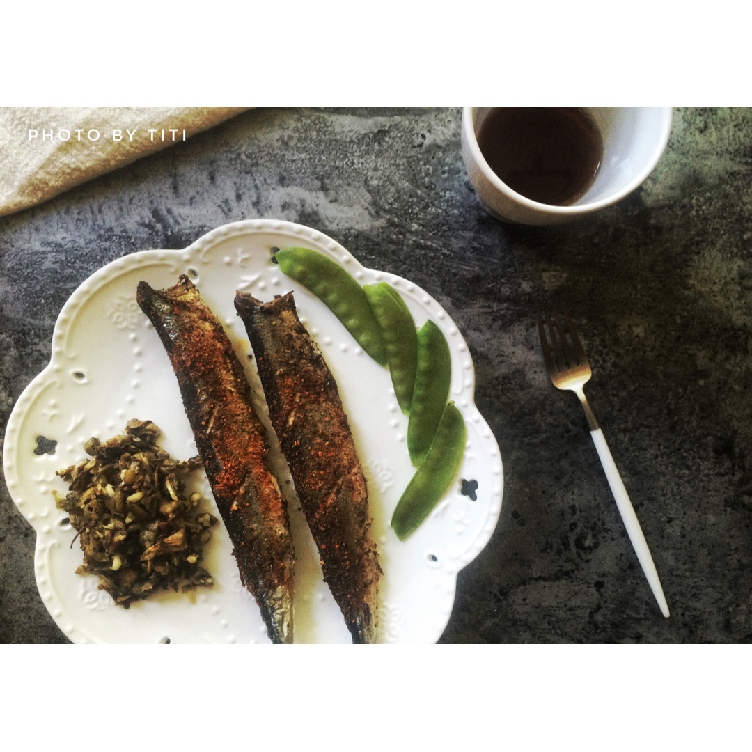 鱼肉佐番茄醋酸沙司/茄子鱼子酱