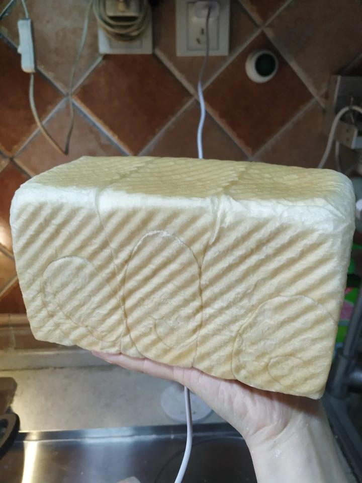 软到拿不起来的生吐司