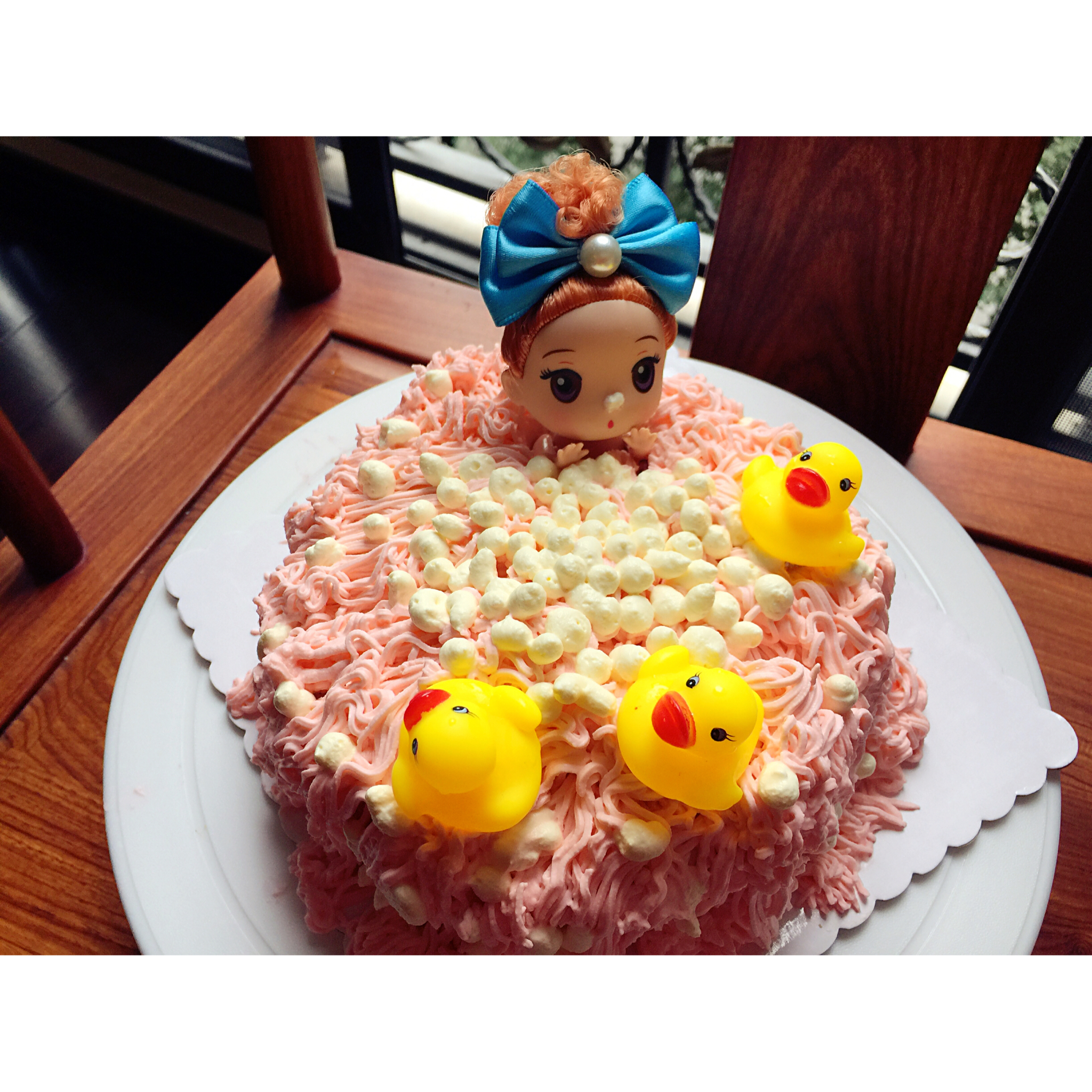 详细步骤制作泡泡浴娃娃蛋糕