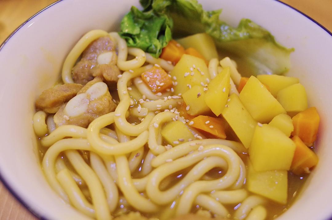 咖喱乌冬....是危险的食物