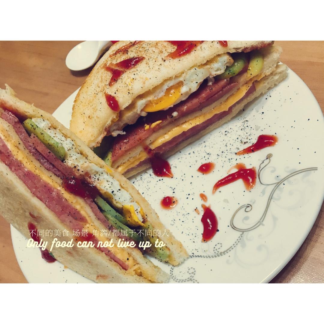 火腿芝士蛋三文治