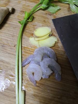 美味鲍鱼鲜虾海参粥的做法 步骤4
