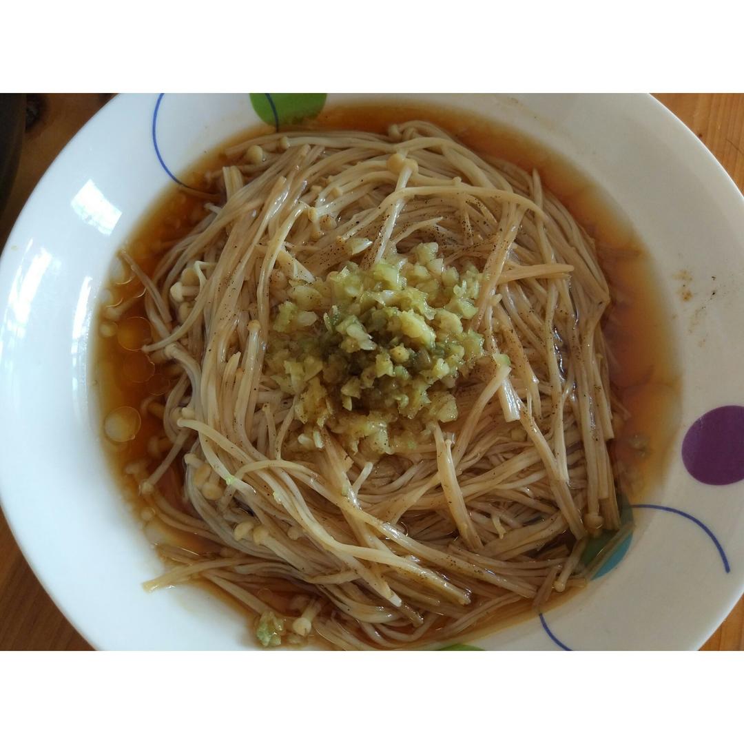 蒜蓉蒸金针菇