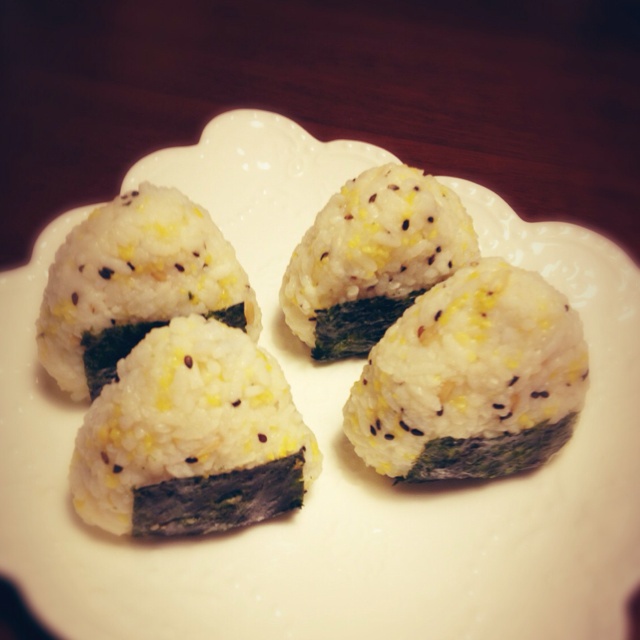 penny-23做的三角寿司饭团