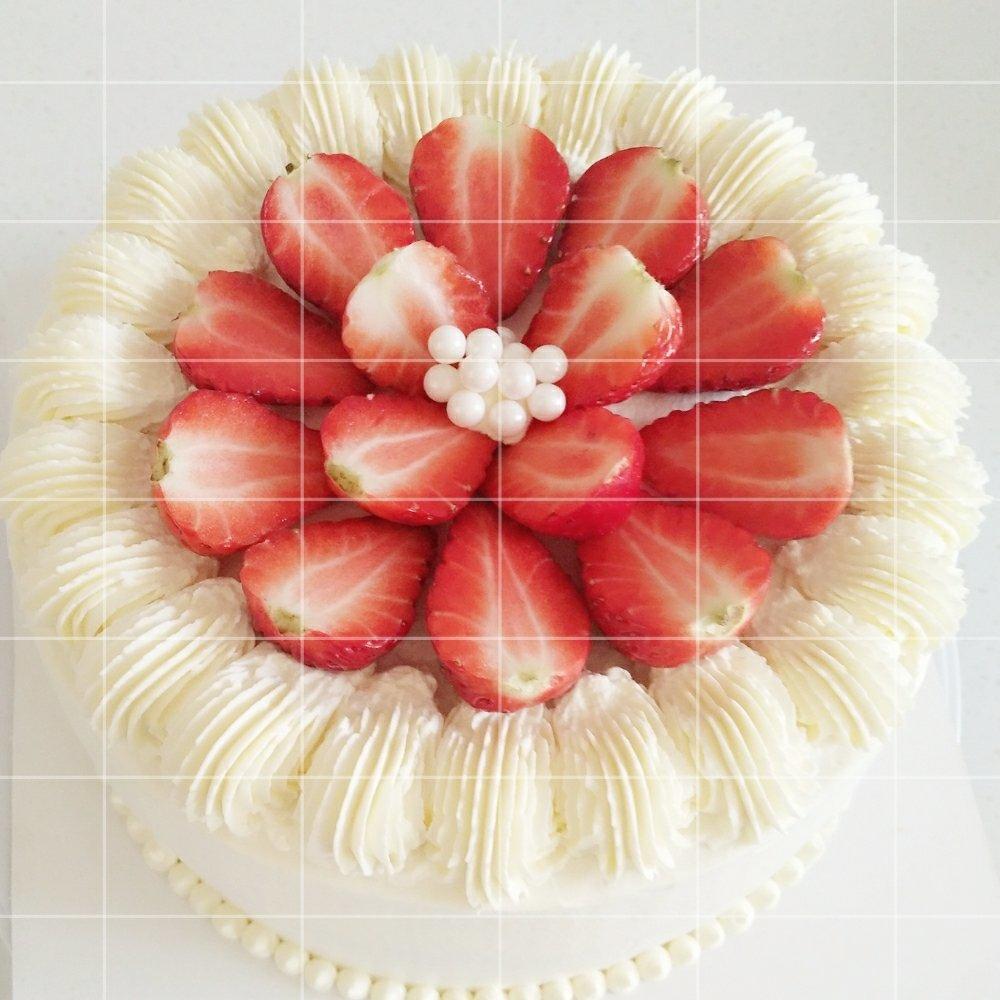 《Tinrry+》草莓奶油蛋糕（8寸配方）