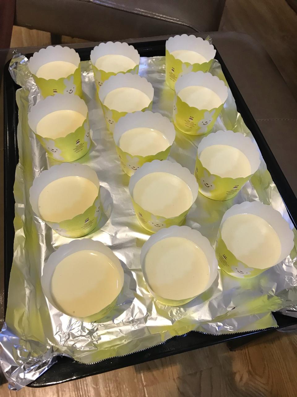 软绵绵戚风纸杯蛋糕