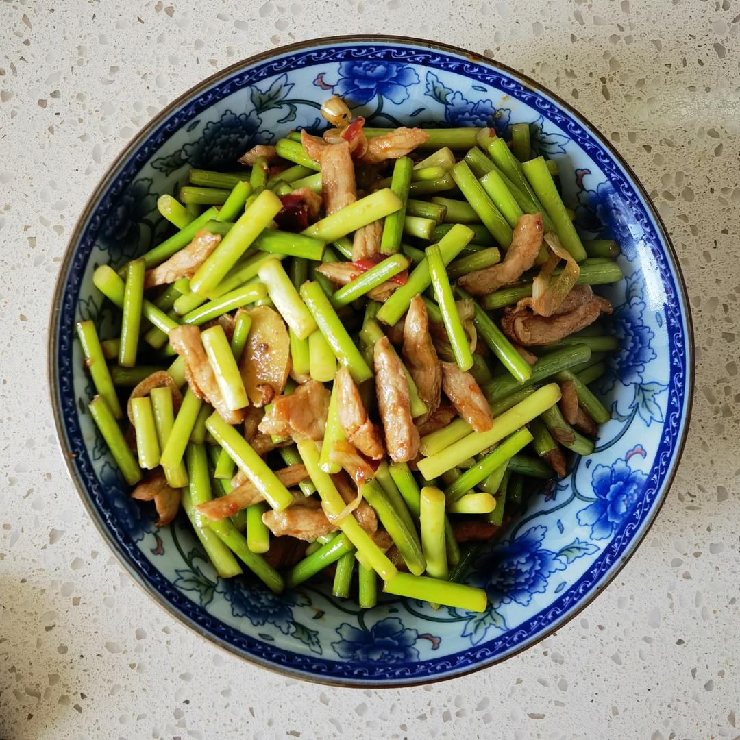 蒜薹炒肉丝