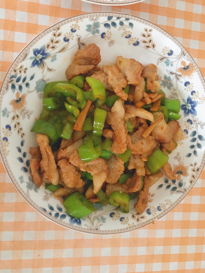 青椒炒肉丝