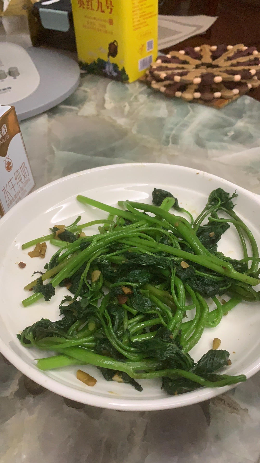 潮汕做法的番薯叶真的很好吃！