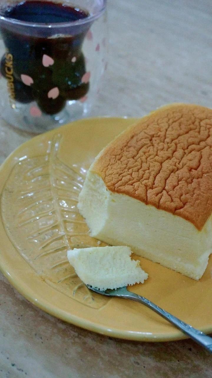 入口即化的轻芝士蛋糕