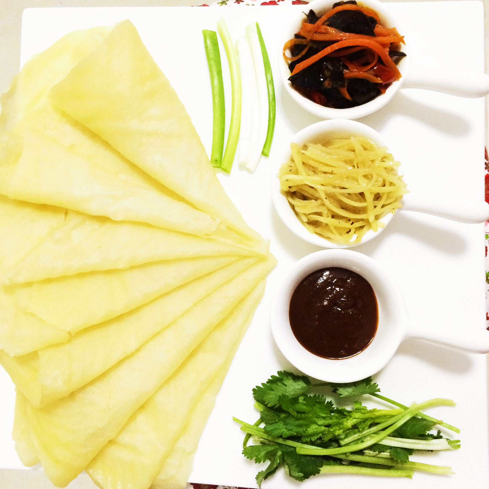 不美好姑娘做的东北筋饼(蒸版)