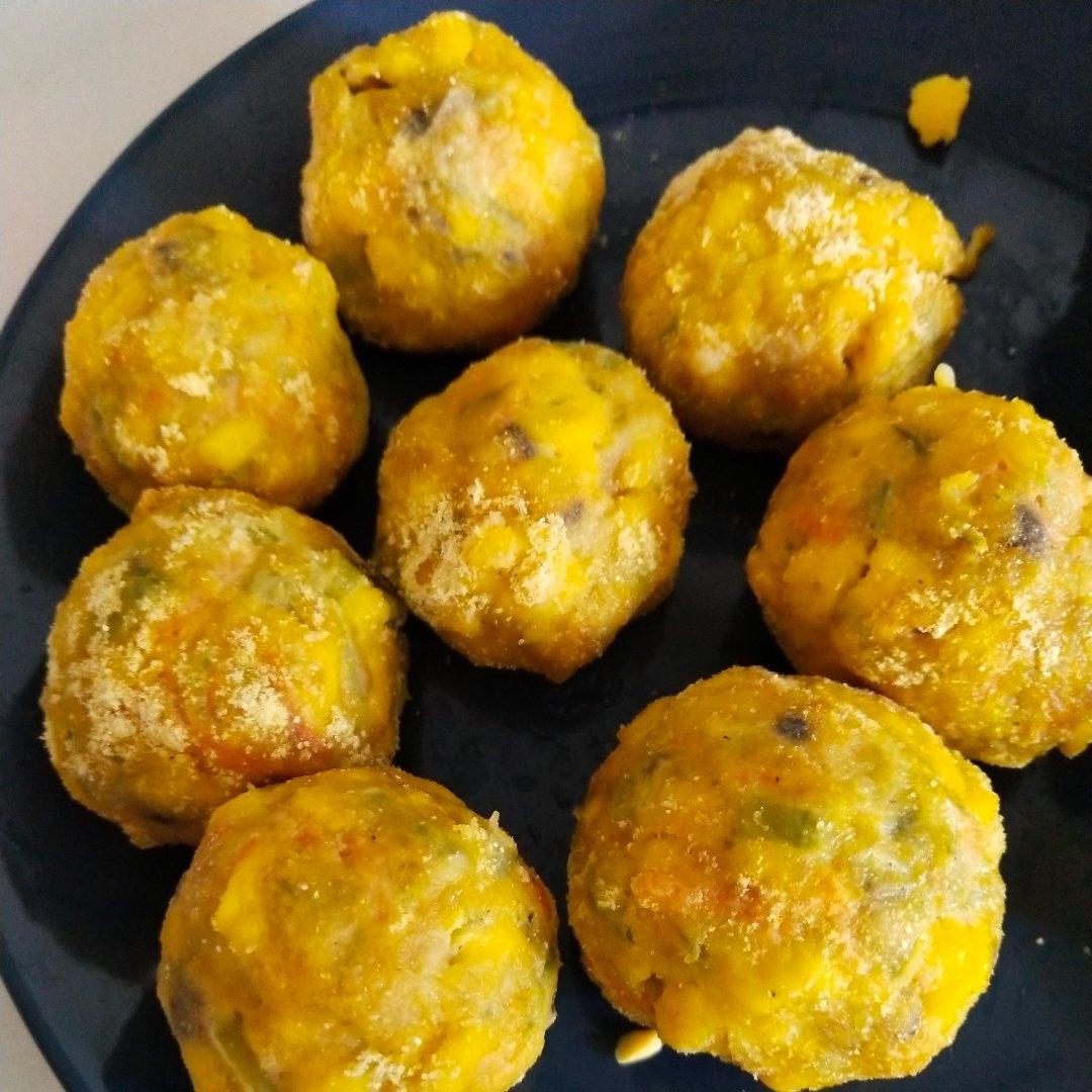 （减脂）玉米面菜团子