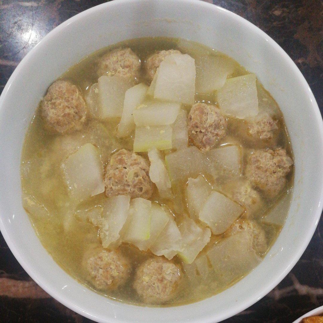 冬瓜汆丸子汤
