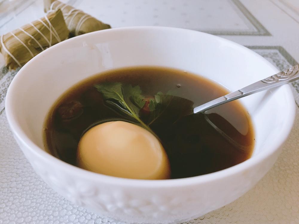 艾叶煮鸡蛋（止血，止痛经方）