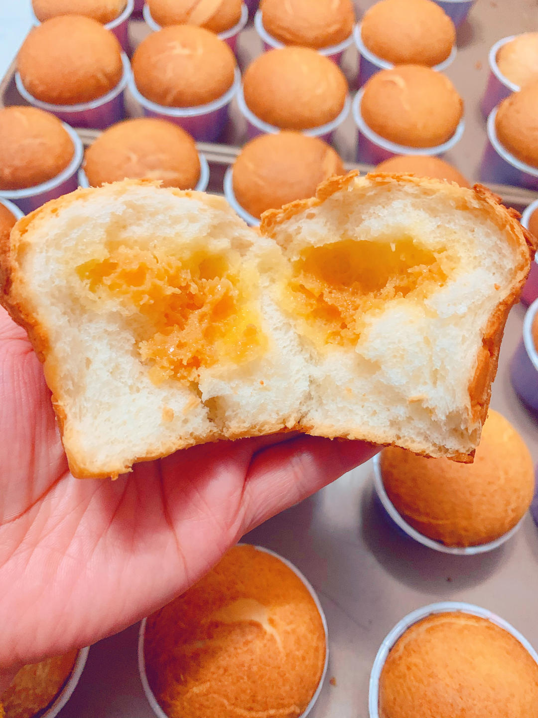 一口沦陷‼️【mini酥皮菠萝包】