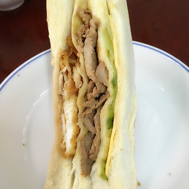 火腿芝士蛋三文治