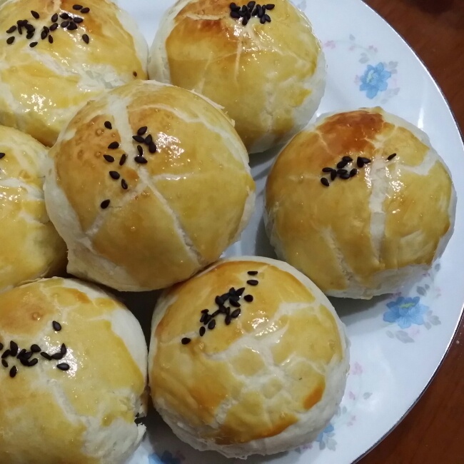 自制栗蓉蛋黄酥