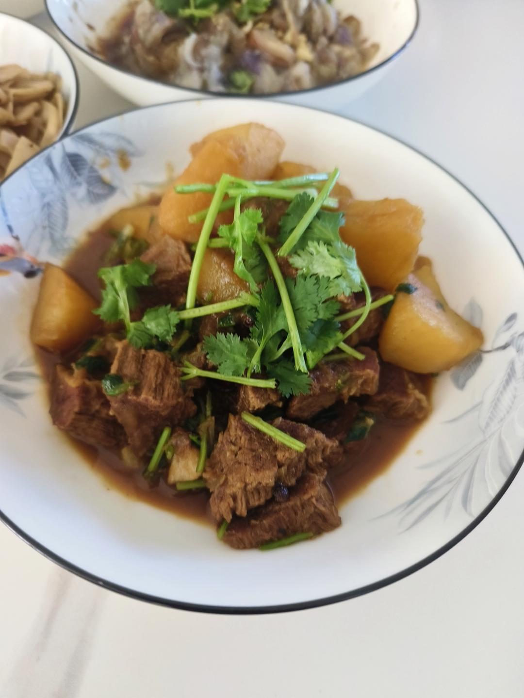 土豆炖牛肉-家常好吃快手！