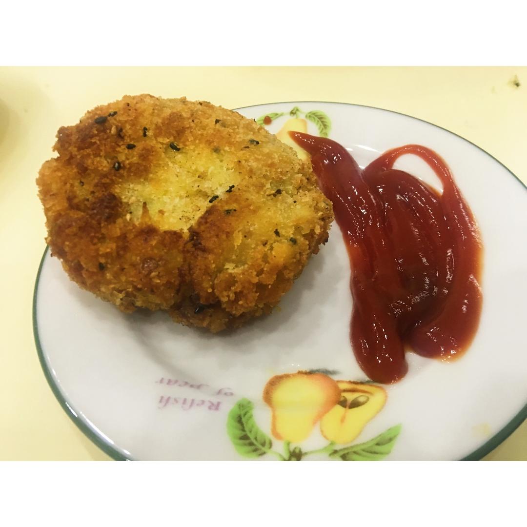 可乐饼 （肉末洋葱土豆饼）