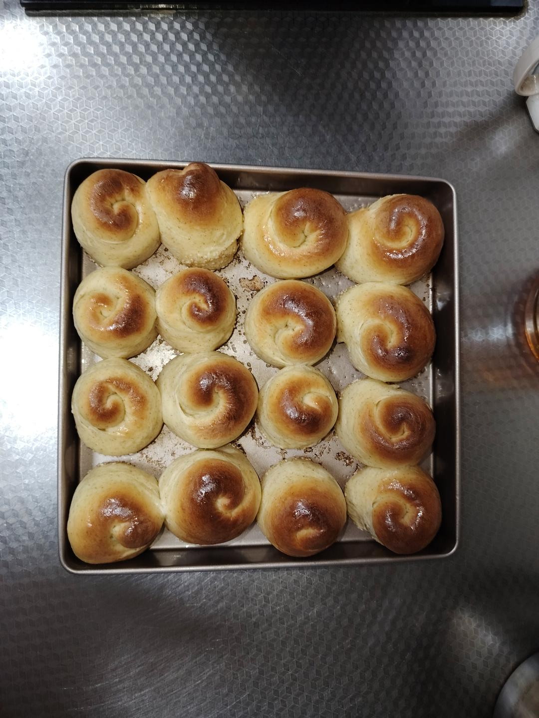 蜂蜜脆底小面包