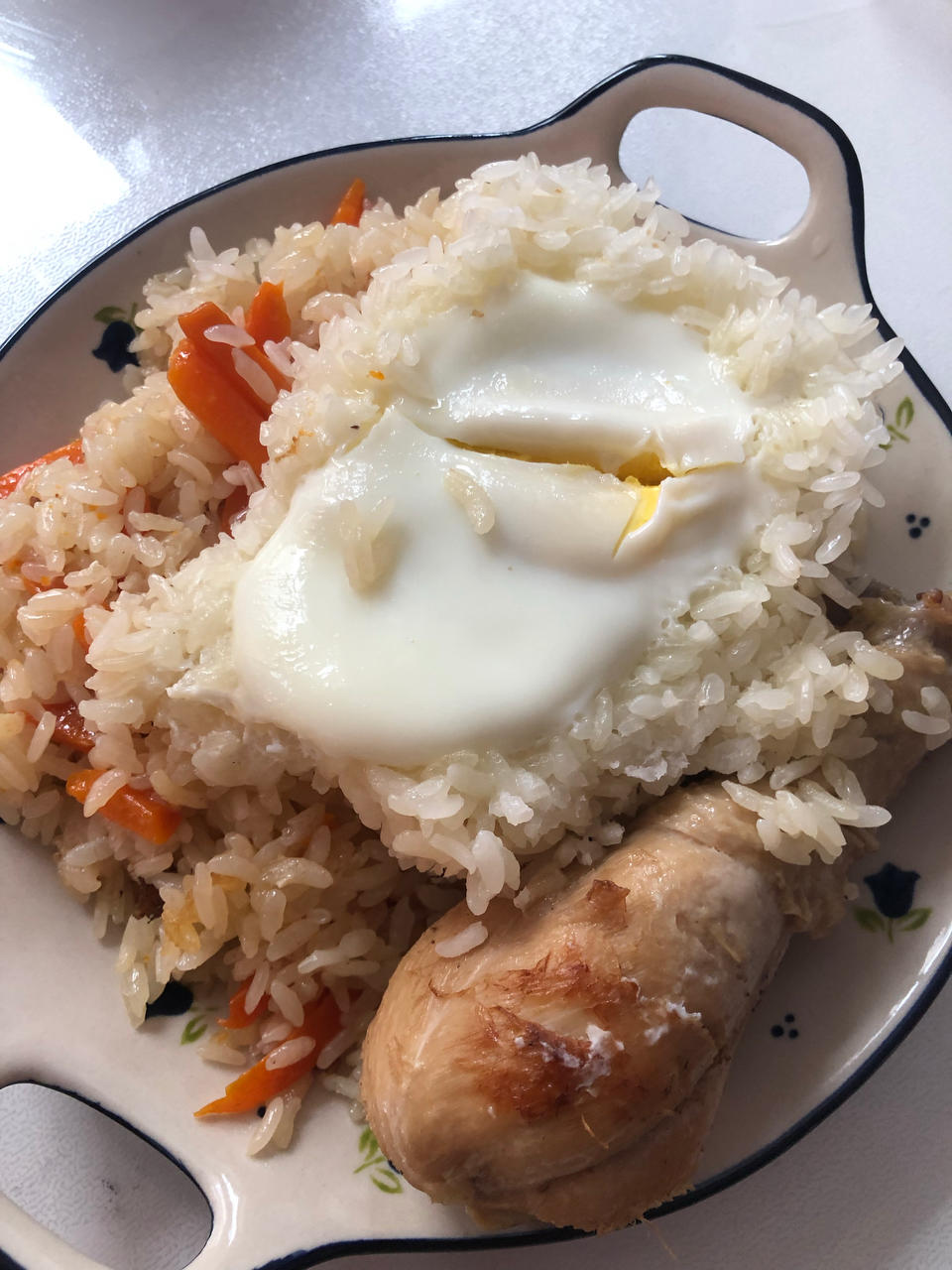 鸡肉抓饭