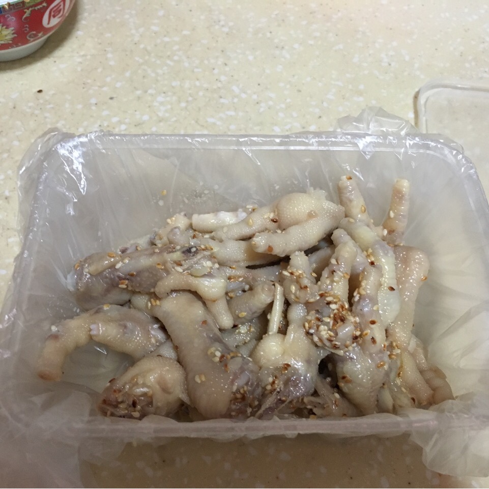 盐焗鸡爪