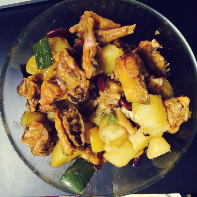 新疆大盘鸡 一个人的小盘鸡