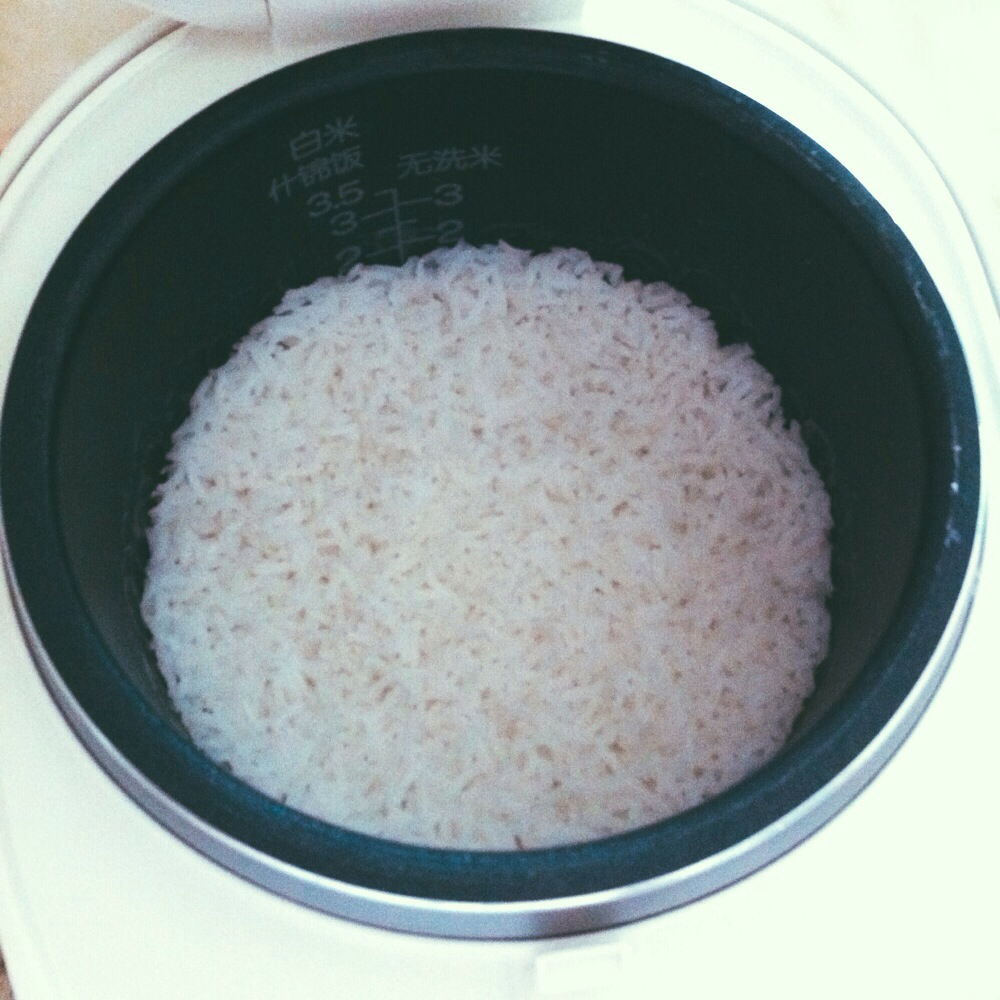 煮饭（电饭锅版）