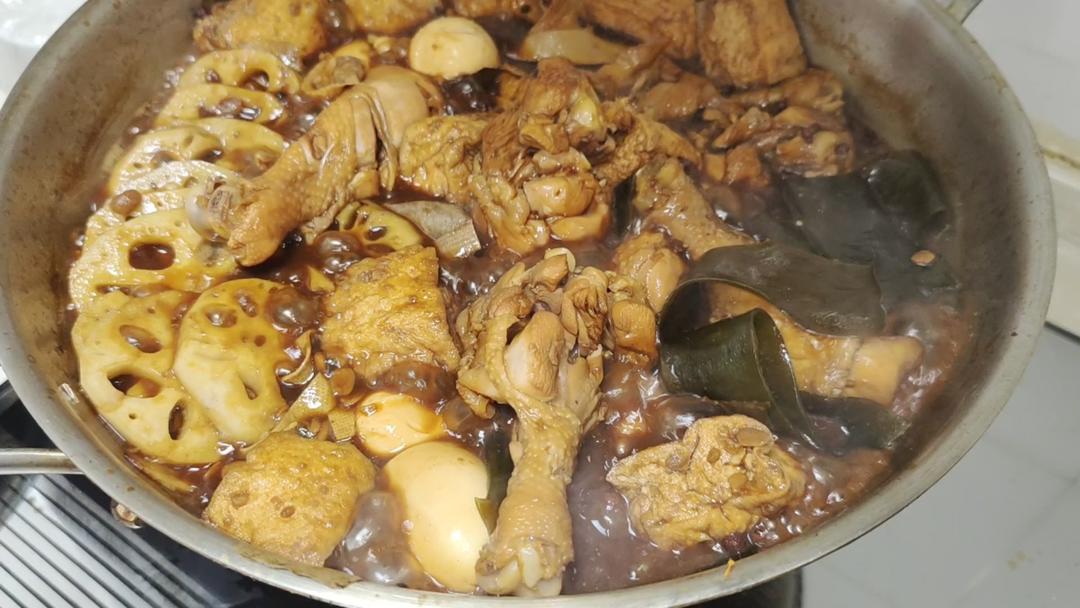 一锅搞定！有肉有菜的无油卤煮！
