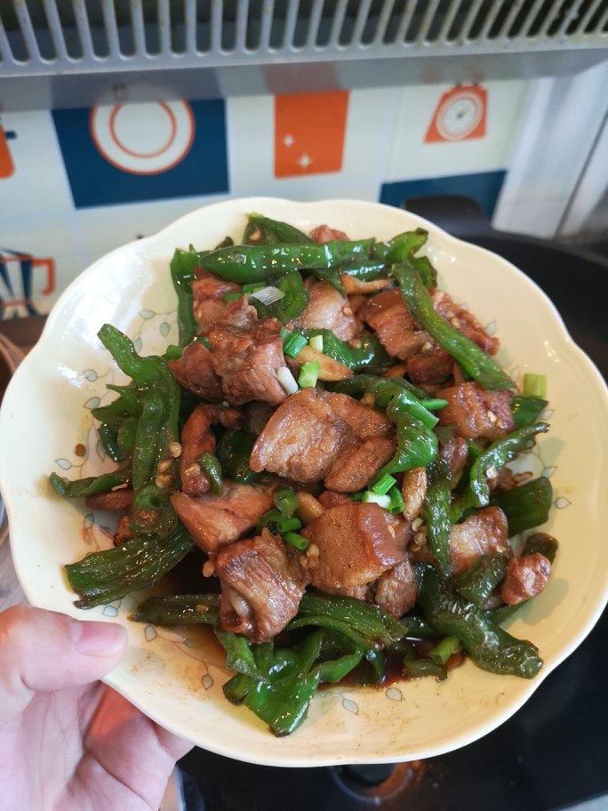 农家小炒肉【记忆中勾魂的油汤】