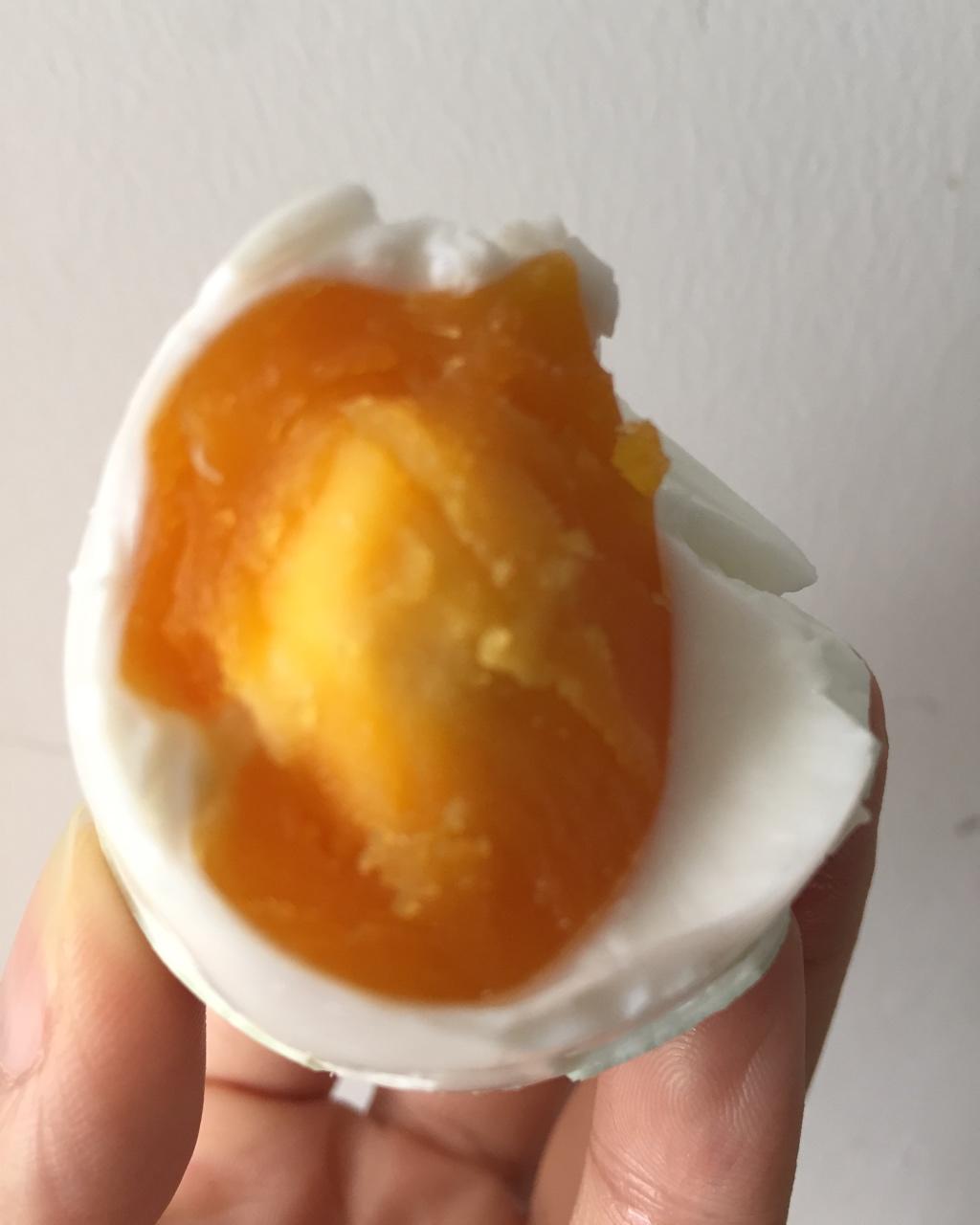 自制流油的咸鸭蛋