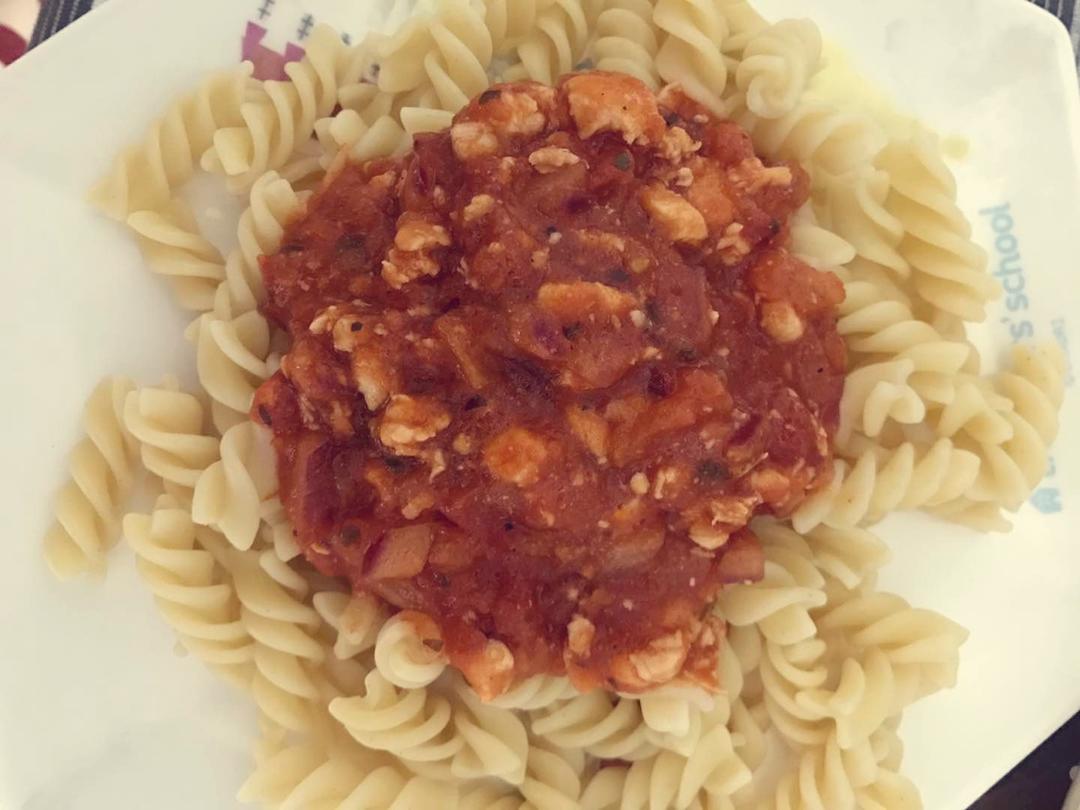 番茄肉酱意大利面
