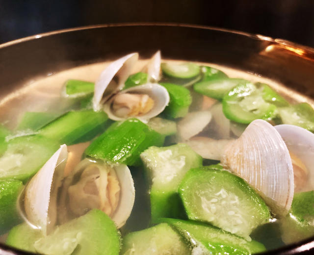 清凉白蛤丝瓜汤的做法