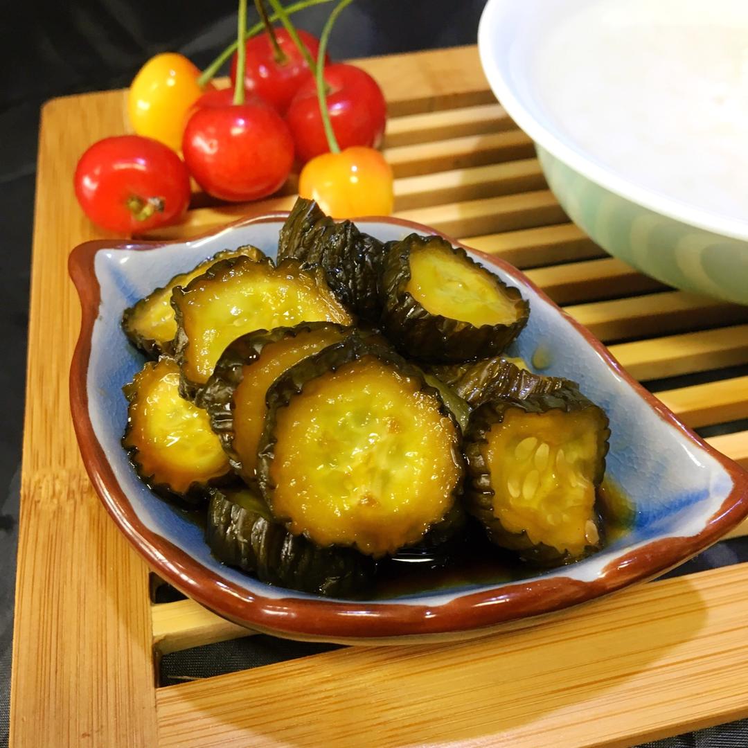 一米厨房间做的【脆腌三杯小酱瓜】煮煮很容易