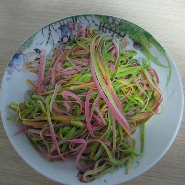 彩虹面条