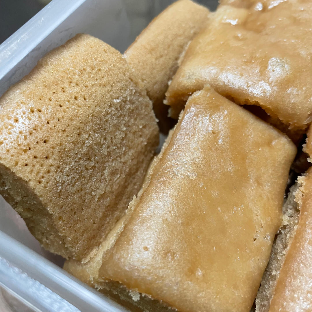 马拉糕，软糯弹韧，香甜细腻，和一般发糕不一样