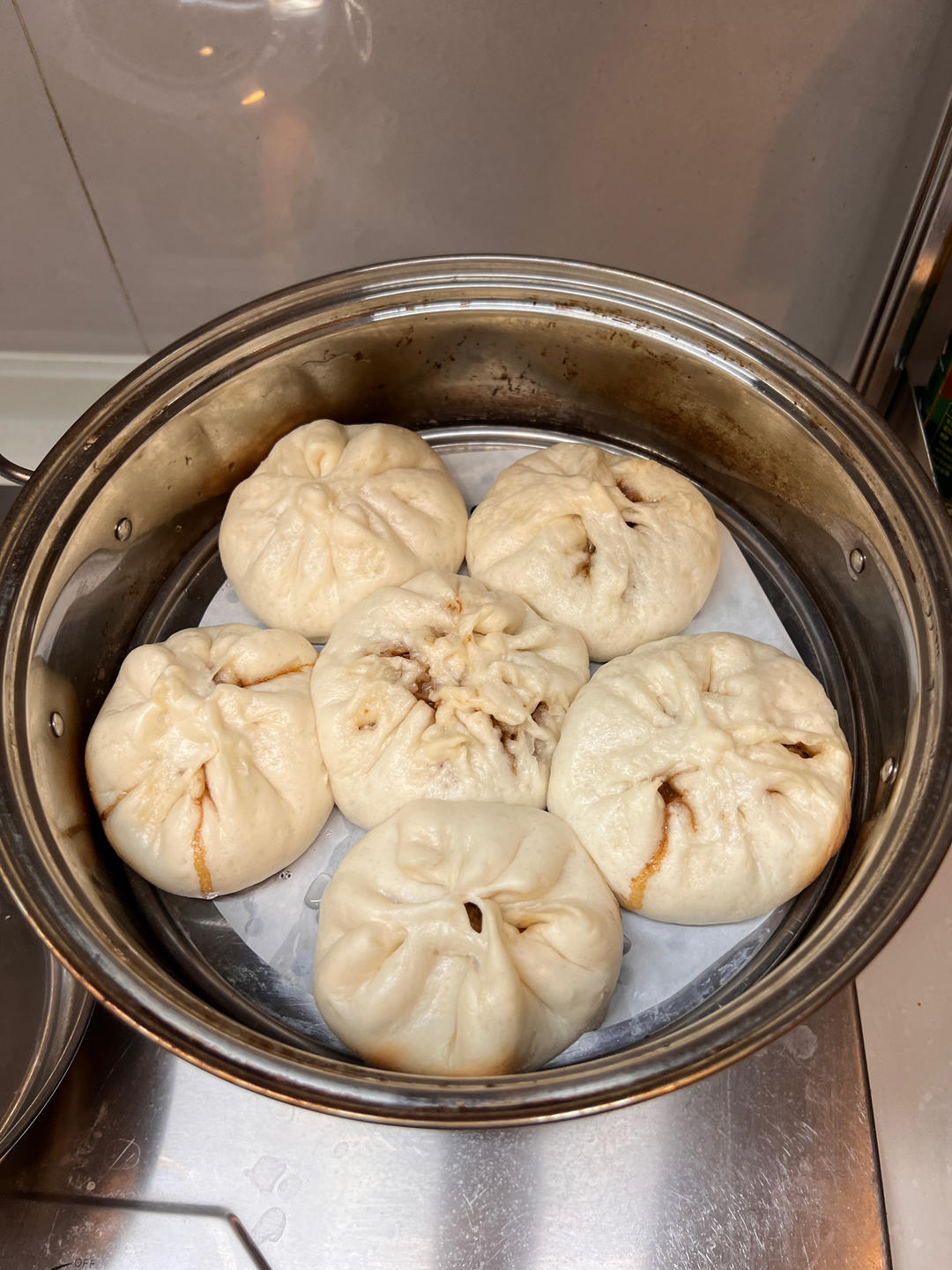 神仙配方肉包子     6个左右