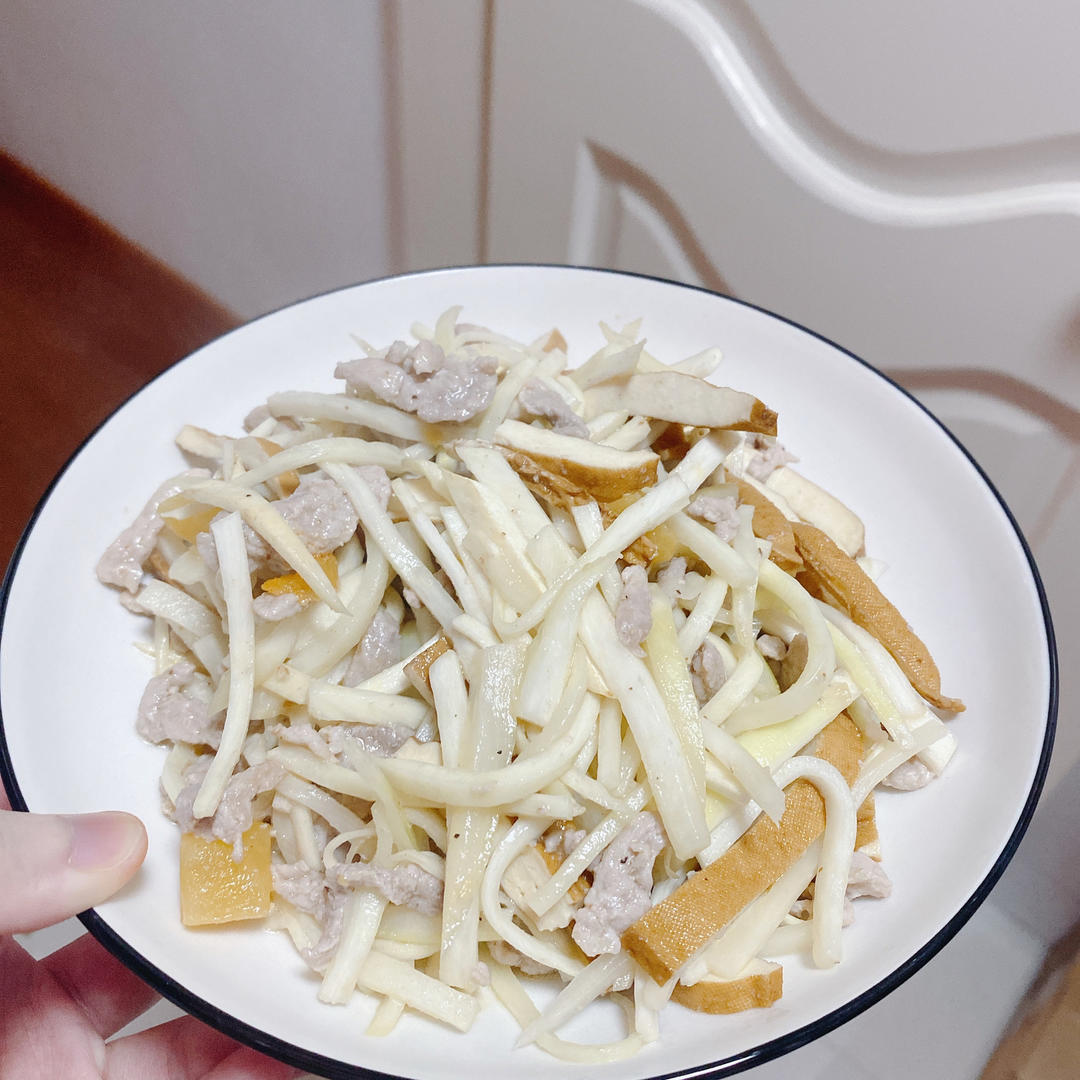 茭白炒肉丝