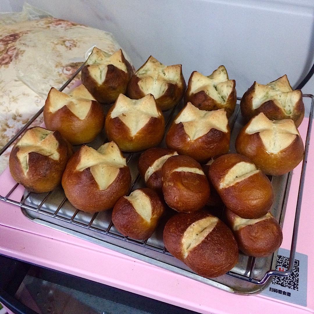 德国碱水面包/普雷节/中国结/绣球/红豆碱水棒/五股辫/六股辫/碱水球