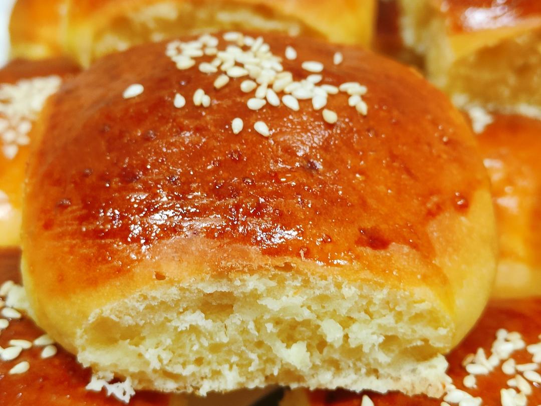 奶香小面包的做法