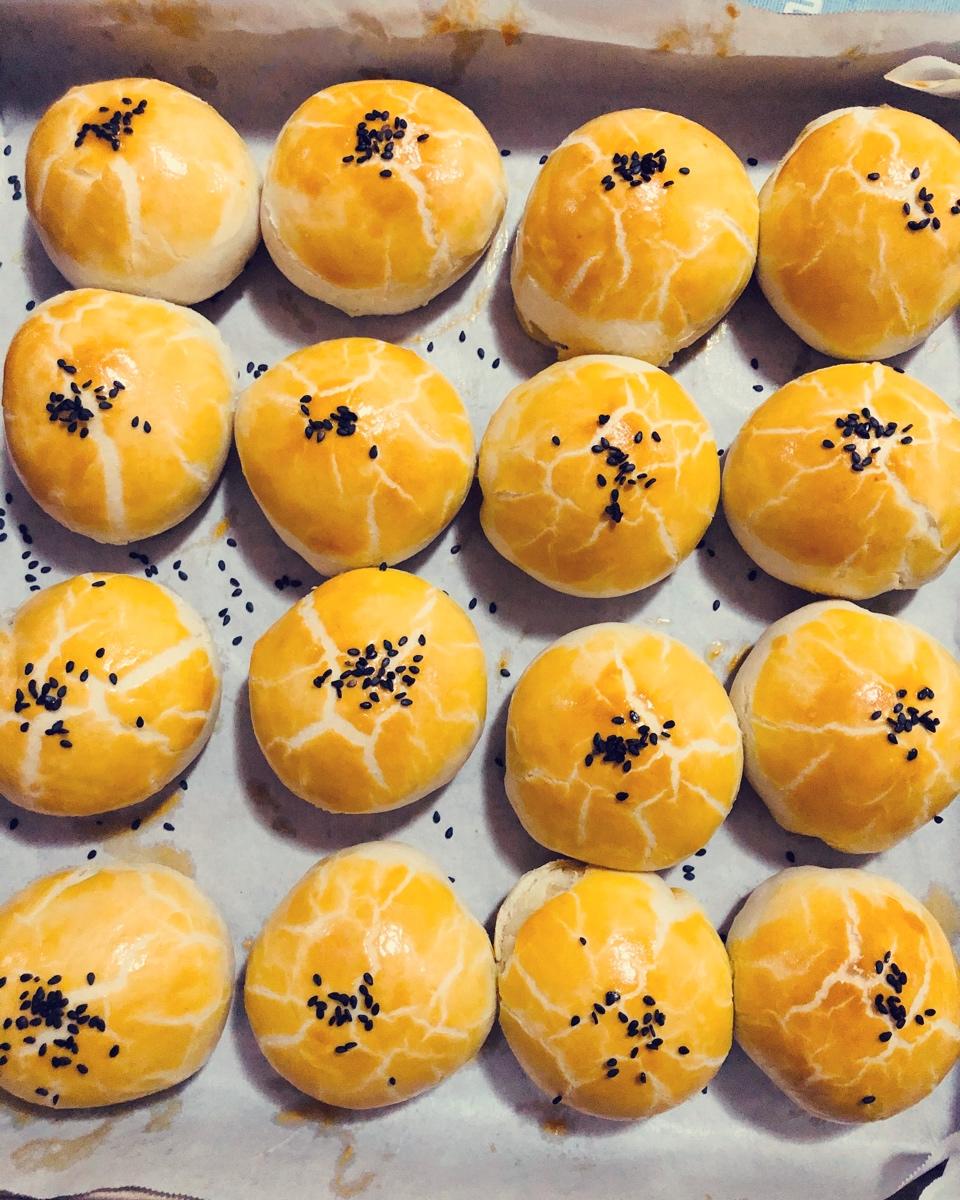 放五天也不会变硬的麻薯蛋黄酥（懒人版）好评率百分之一百