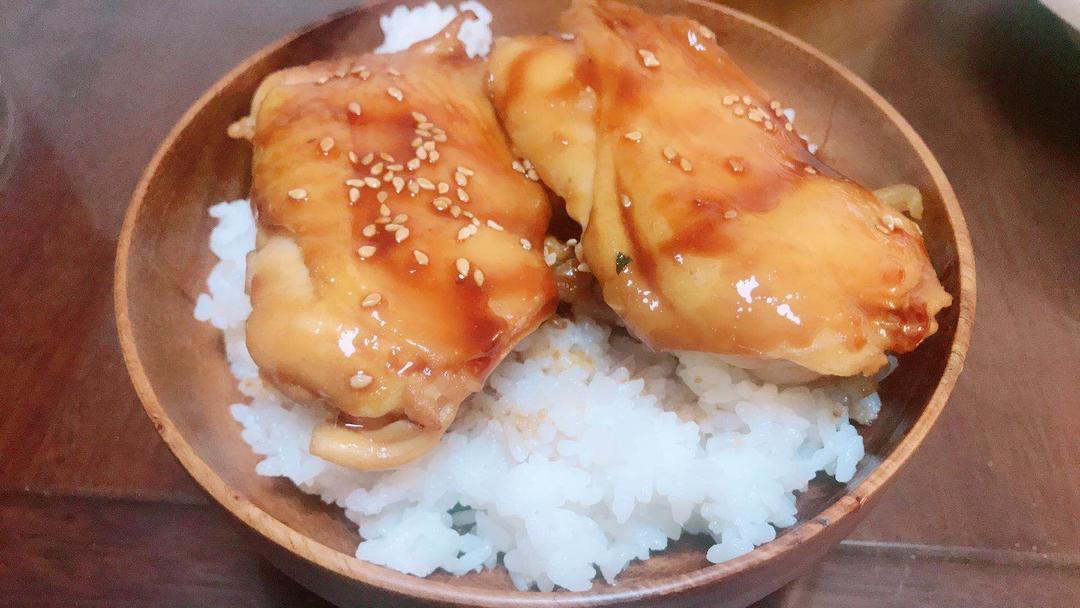 照烧鸡腿饭