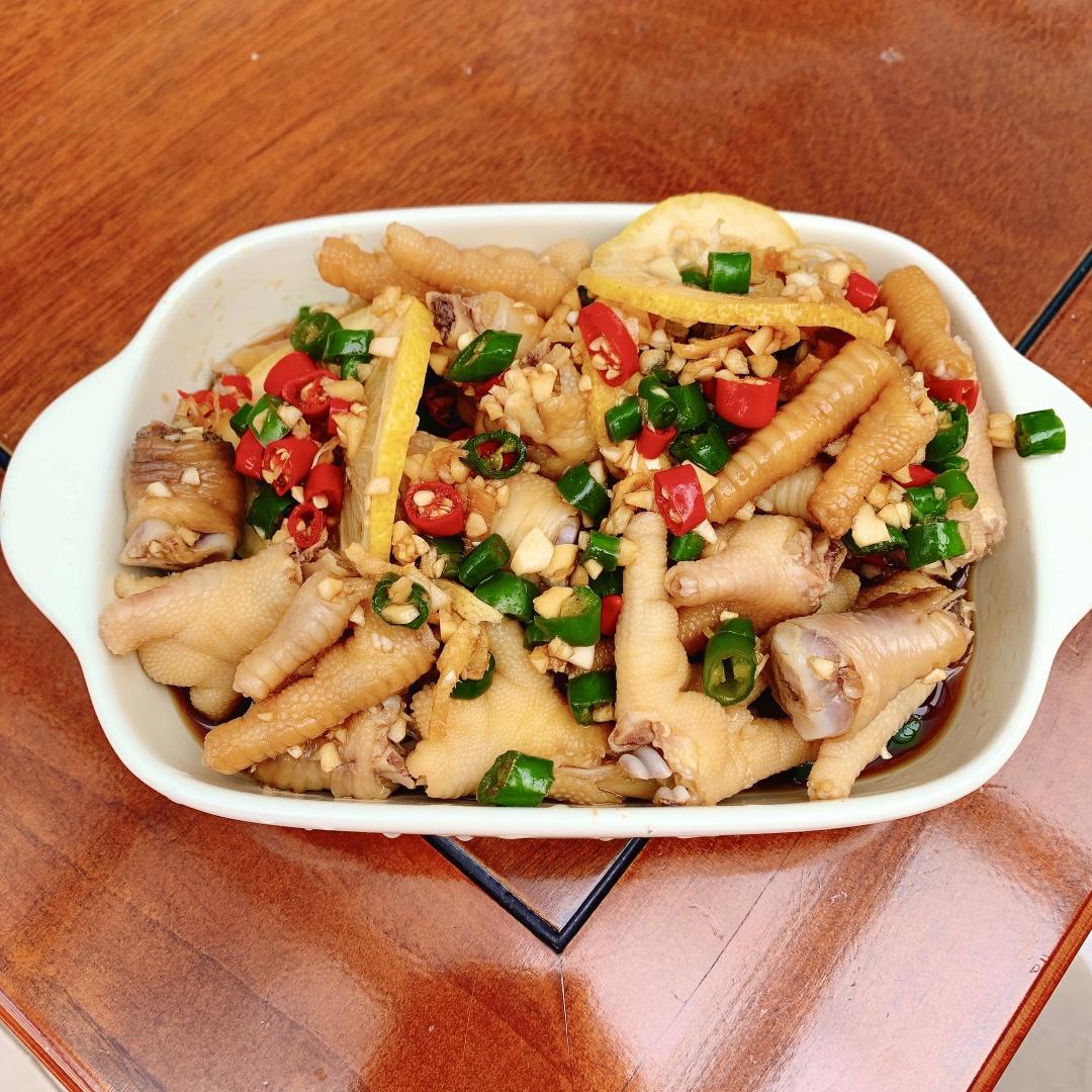 停不下来的秘制凉拌鸡爪