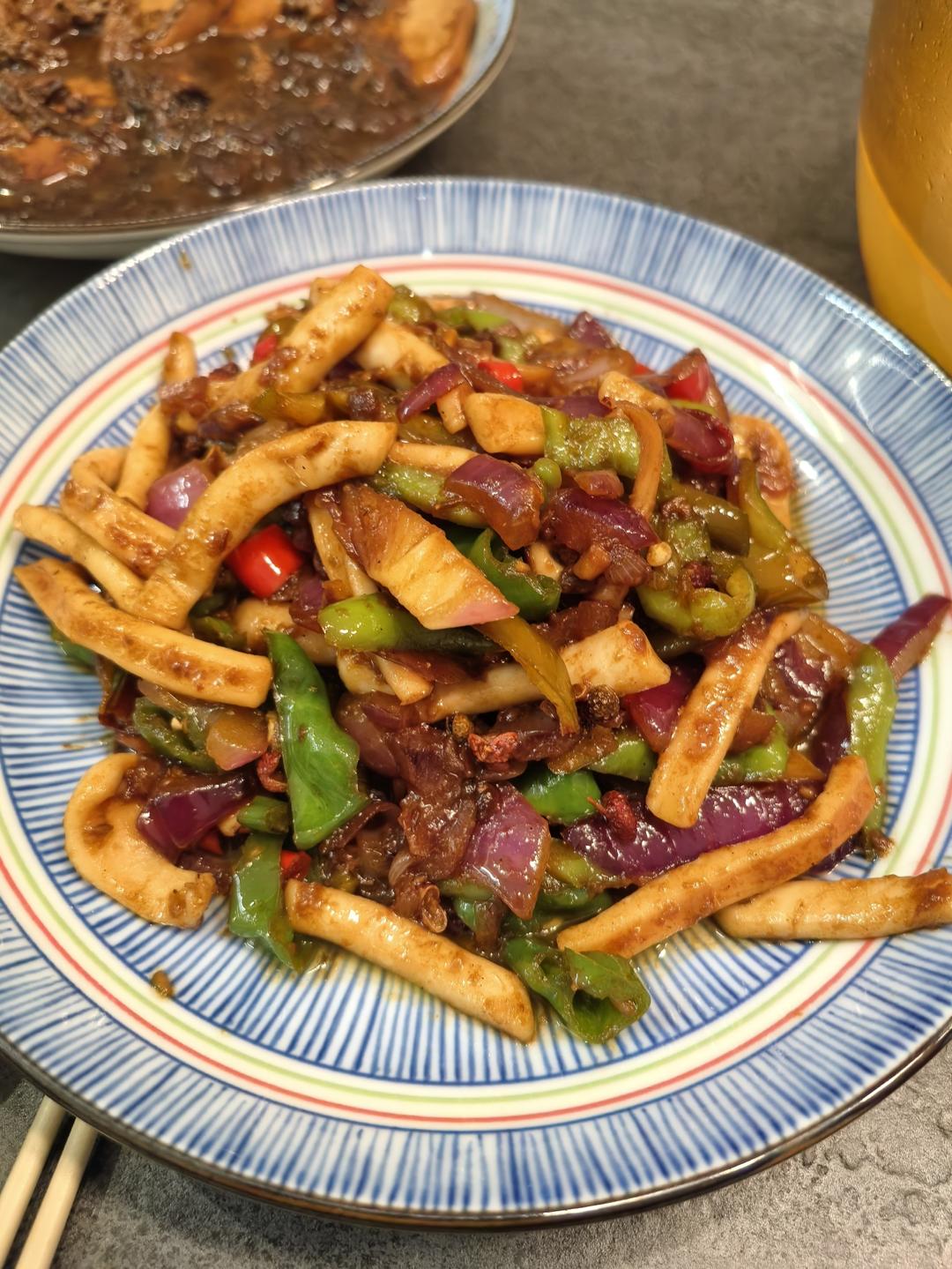 家庭版香辣干锅鱿鱼