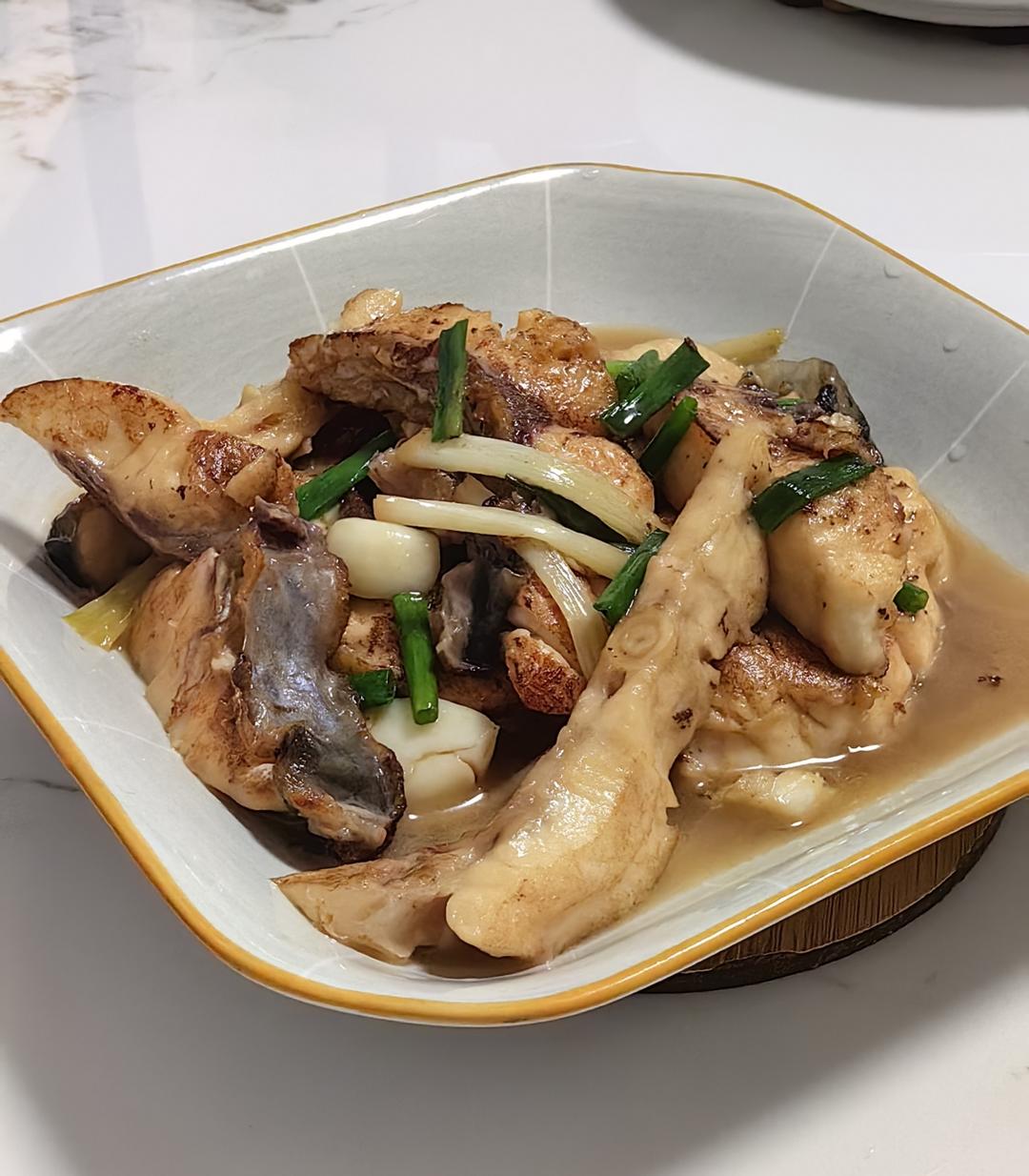 超下饭的家常焖鱼腩！！
