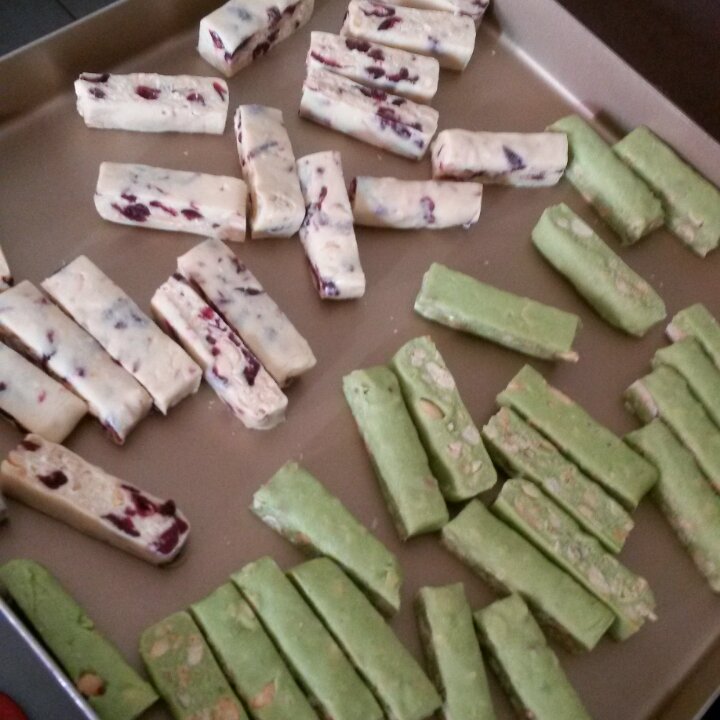 多味花生牛轧糖