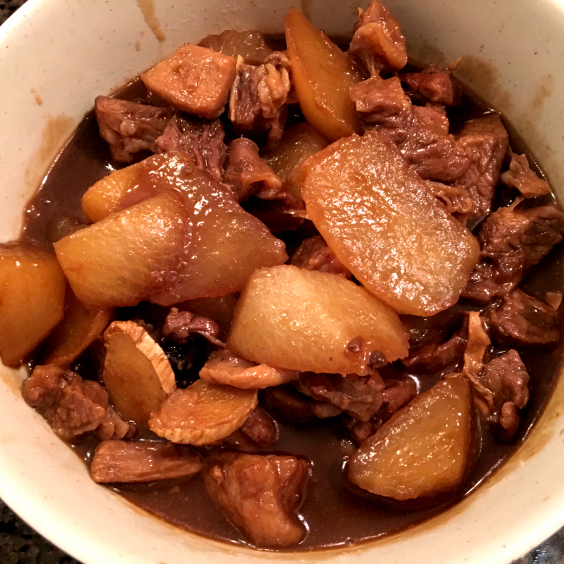 萝卜炖牛腩