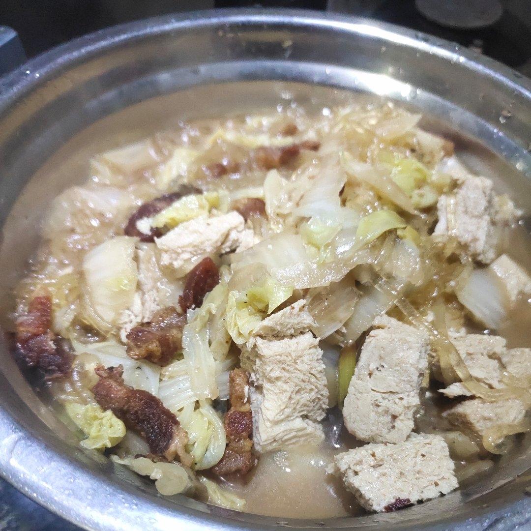 白菜冻豆腐炖粉条